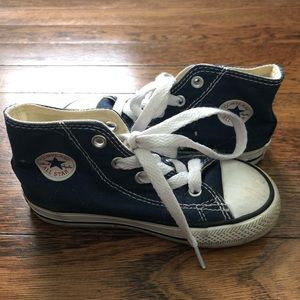Toddler boys converse sneakers